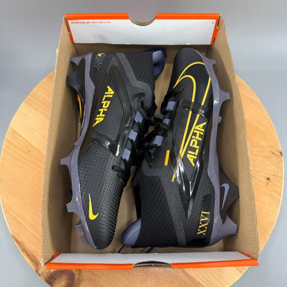 Nike Alpha Menace Elite 4 Mens Size 11.5 Football Cleats Saquon Barkley nby‎